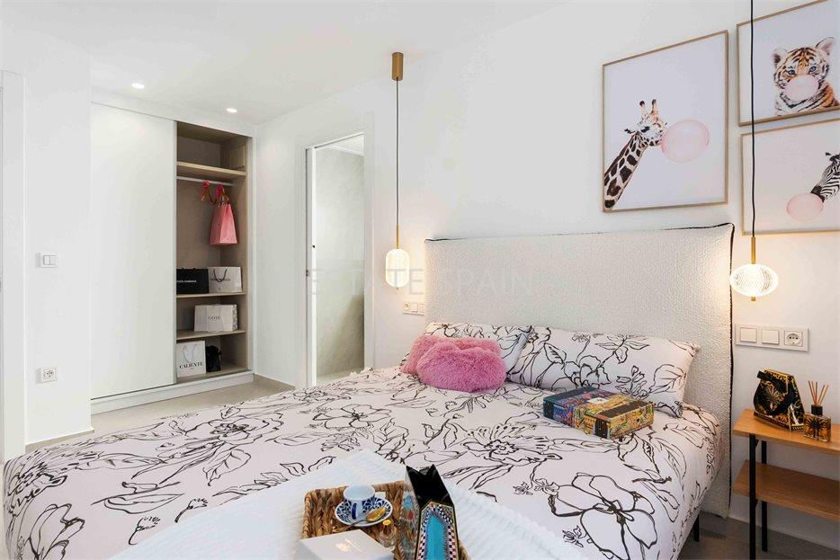 Вилла в Рохалесе 136 м2 №VL2611696E8D  - Продажа - 19 large