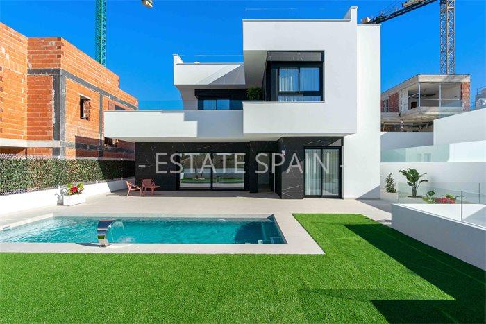 Вилла в Рохалесе 136 м2 №VL2611696E8D  - Продажа - 1 preview