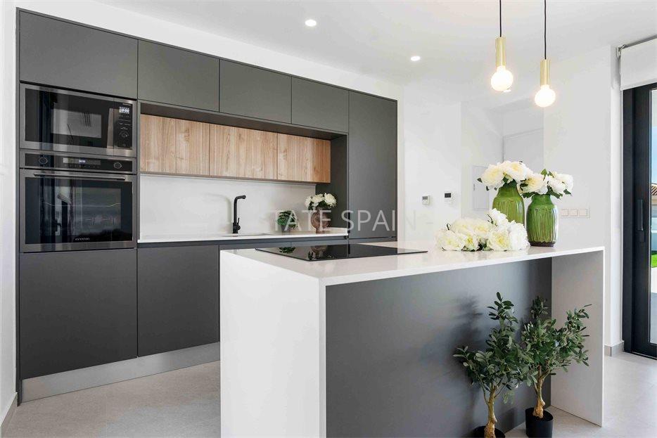 Вилла в Рохалесе 136 м2 №VL2611696E8D  - Продажа - 15 large