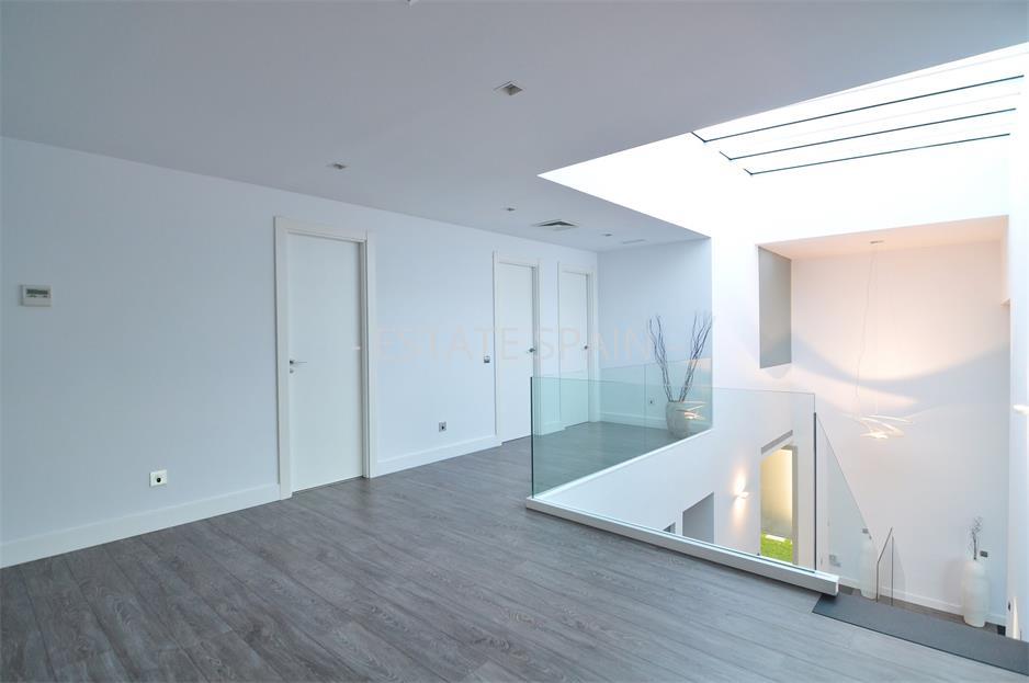 Вилла в Сан-Антони-де-Калонже 320 м2 №VL187185C71  - Продажа - 28 large