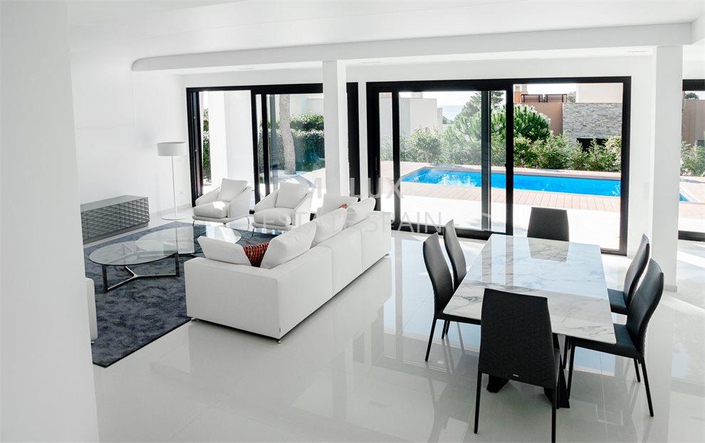 Вилла в Плайя-де-Аро 374 м2 №VL2110113285  - Продажа - 8 large