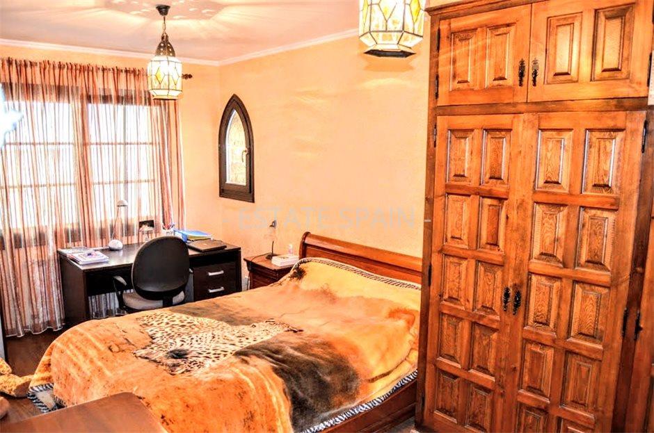 Вилла в Кастель-Пладжа-де-Аро 606 м2 №VL18115F5775  - Продажа - 3 large