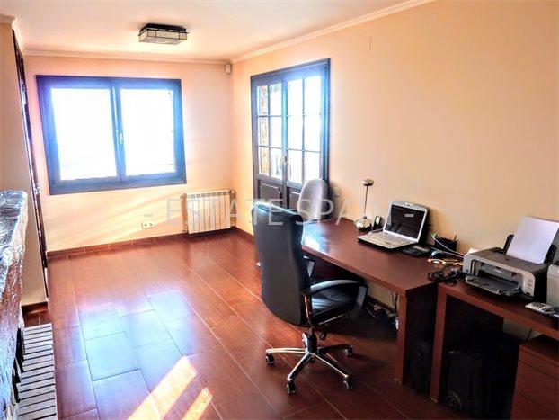 Вилла в Кастель-Пладжа-де-Аро 606 м2 №VL18115F5775  - Продажа - 22 preview