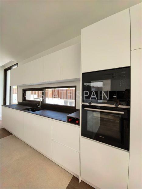 Вилла в Годелья 250 м2 №VL26123ABBA0  - Продажа - 15 large