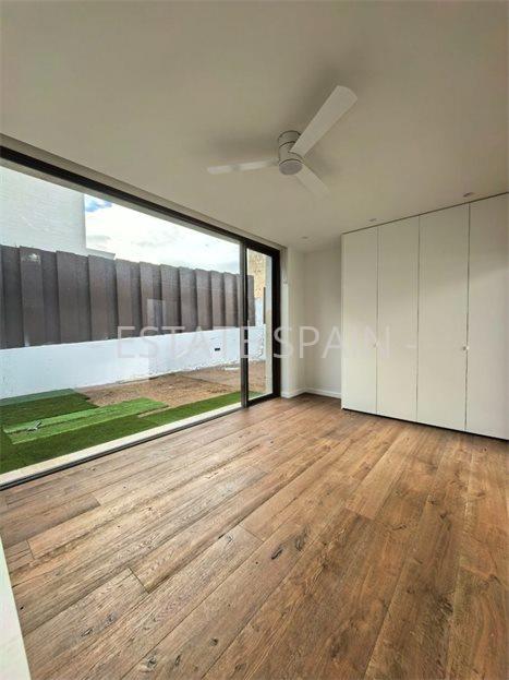 Вилла в Годелья 250 м2 №VL26123ABBA0  - Продажа - 28 large