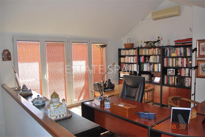 Бунгало в Сан-Висенте-дель-Распеч 289 м2 №TAU18313747F  - Продажа - 23 preview