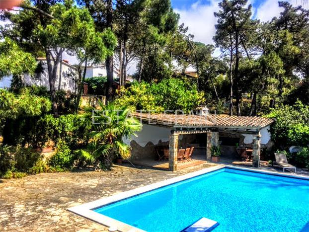 Дом в Сан-Фелиу-де-Гишольс 440 м2 №VL18718B1CF  - Продажа - 61 preview