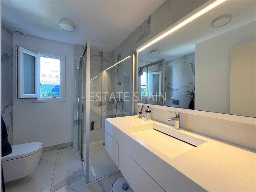 Вилла в Новая Золотая Миля 400 м2 №VL24561912E  - Продажа - 11 large