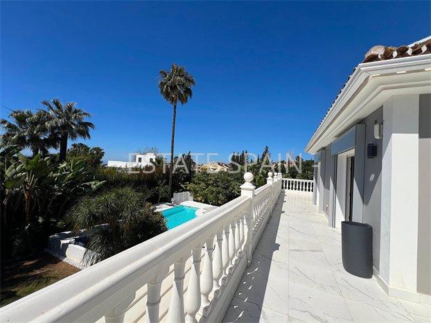 Вилла в Новая Золотая Миля 400 м2 №VL24561912E  - Продажа - 21 preview