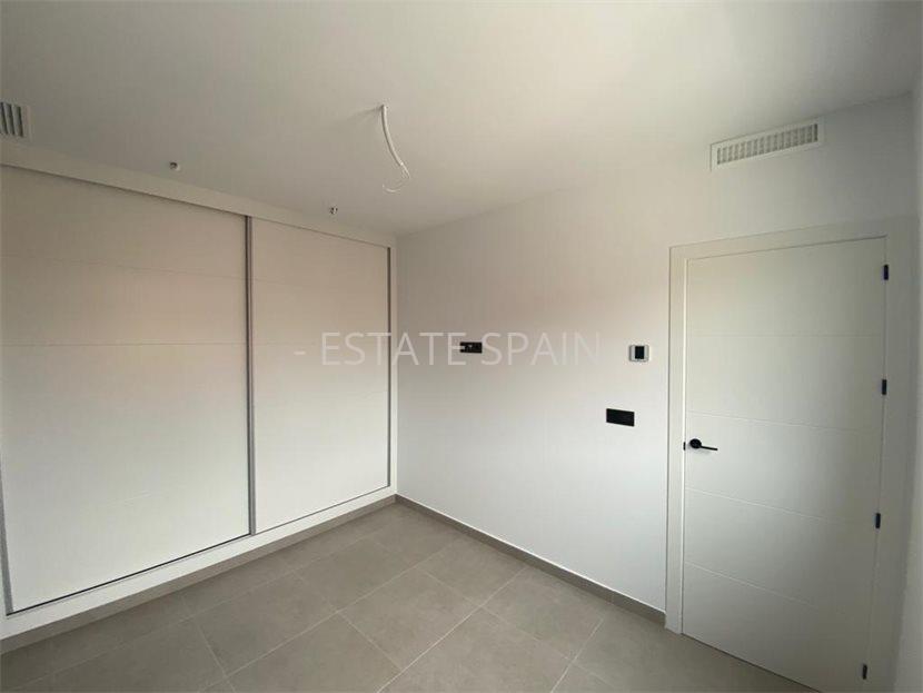 Вилла в Лос-Алькасарес 114 м2 №VL251097B7D0  - Продажа - 13 large