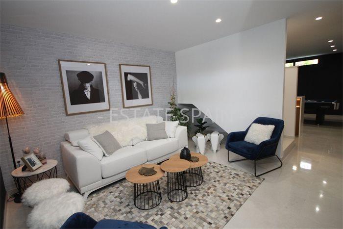 Вилла в Торревьехе 236 м2 №VL2352481AA6  - Продажа - 3 preview