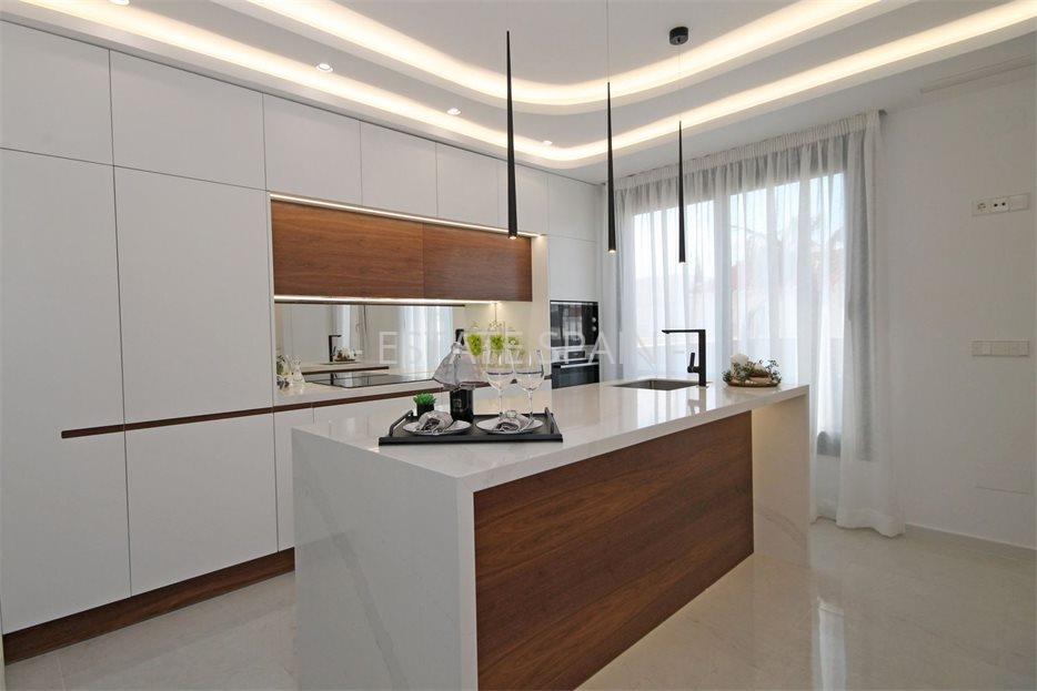 Вилла в Торревьехе 236 м2 №VL2352481AA6  - Продажа - 5 large