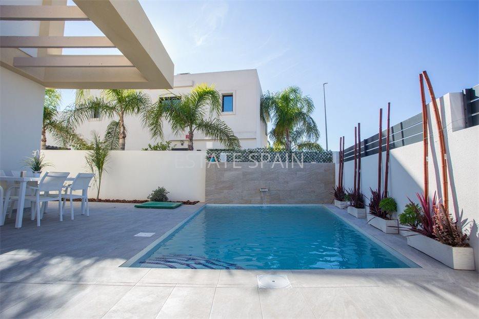 Вилла в Лос-Монтесиносе 112 м2 №VL23524ED370  - Продажа - 3 large