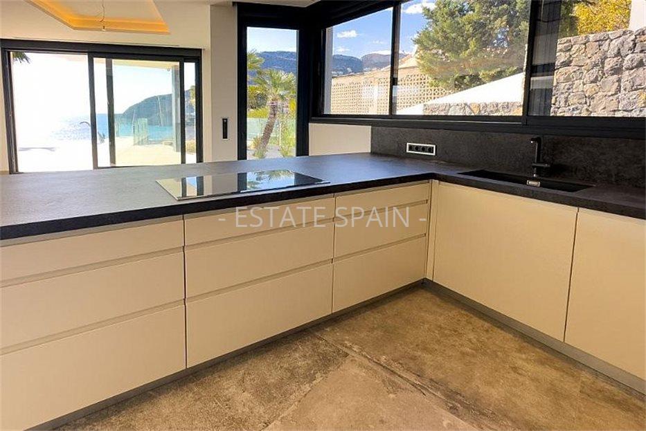 Вилла в Кальпе 470 м2 №VL241210A5298  - Продажа - 4 large