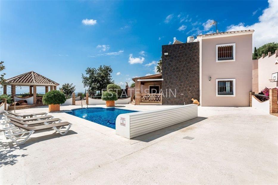 Вилла в Эстепоне 200 м2 №VL22330A3ED8  - Продажа - 7 large