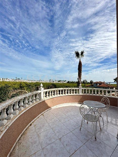 Вилла в Рохалесе 250 м2 №VL2511742D8F  - Продажа - 3 large