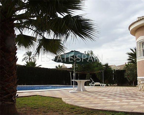 Вилла в Рохалесе 250 м2 №VL2511742D8F  - Продажа - 2 preview