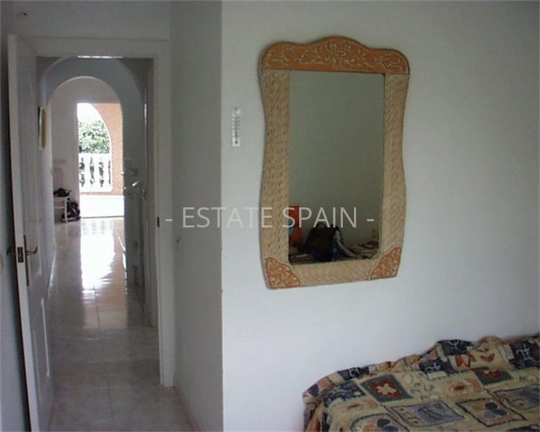 Вилла в Рохалесе 250 м2 №VL2511742D8F  - Продажа - 32 large