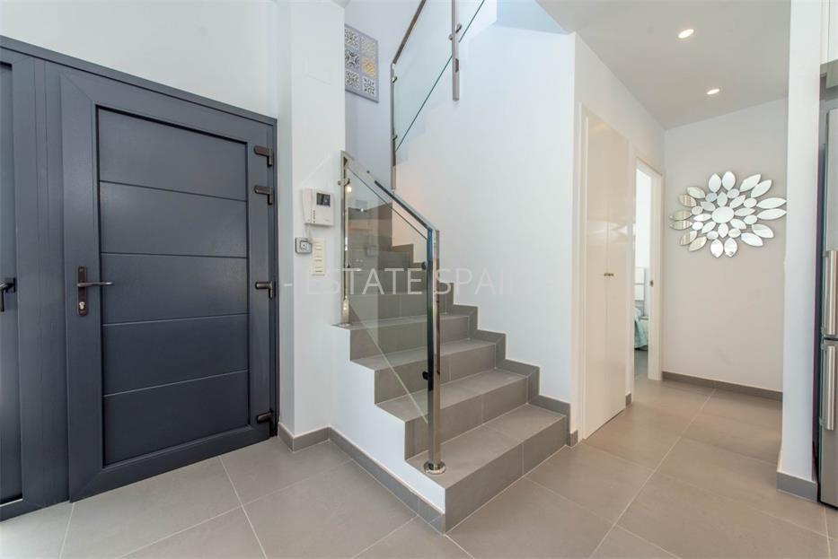 Шале в Сьюдад-Кесада 101 м2 №TAU182144623  - Продажа - 29 large