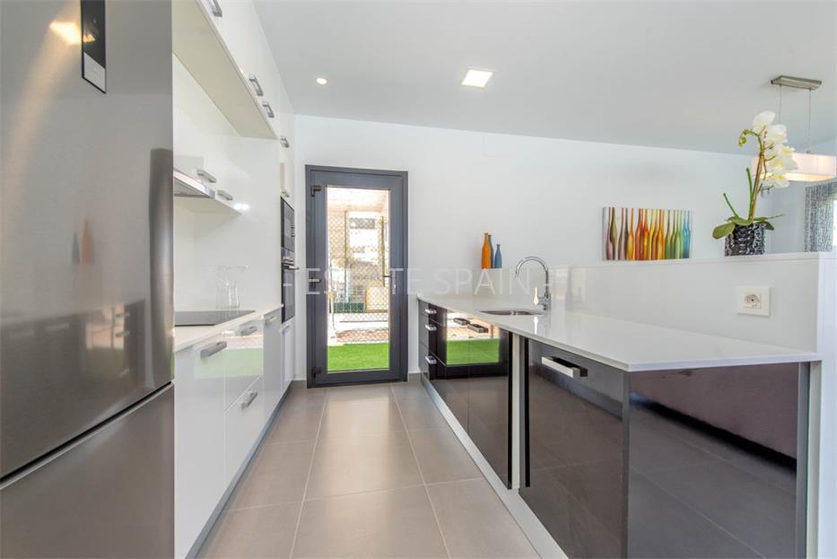 Шале в Сьюдад-Кесада 101 м2 №TAU182144623  - Продажа - 33 large