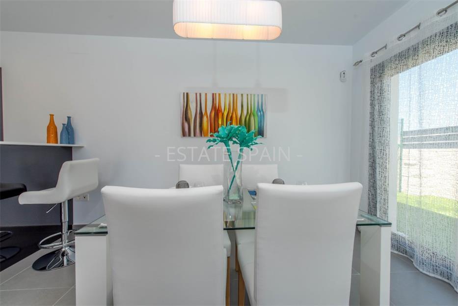 Шале в Сьюдад-Кесада 101 м2 №TAU182144623  - Продажа - 34 large