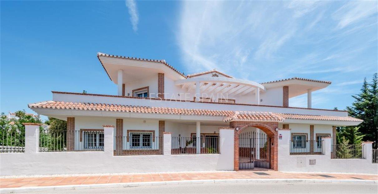 Вилла в Михасе 578 м2 №VL21526F51D6  - Продажа - 42 large