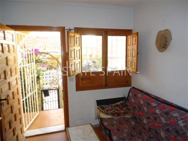 Таунхаус в Ла Марине 29 м2 №TAU1812998DE  - Продажа - 1 preview