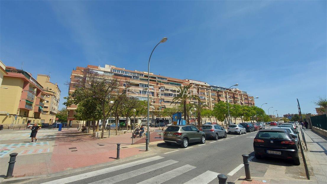 Коммерческая в Аликанте 550 м2 №COM24529200B5  - Продажа - 1 large