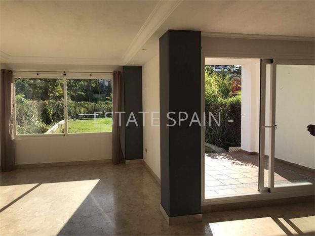 Дуплекс в Эстепоне 195 м2 №BL22217798D6  - Продажа - 1 preview