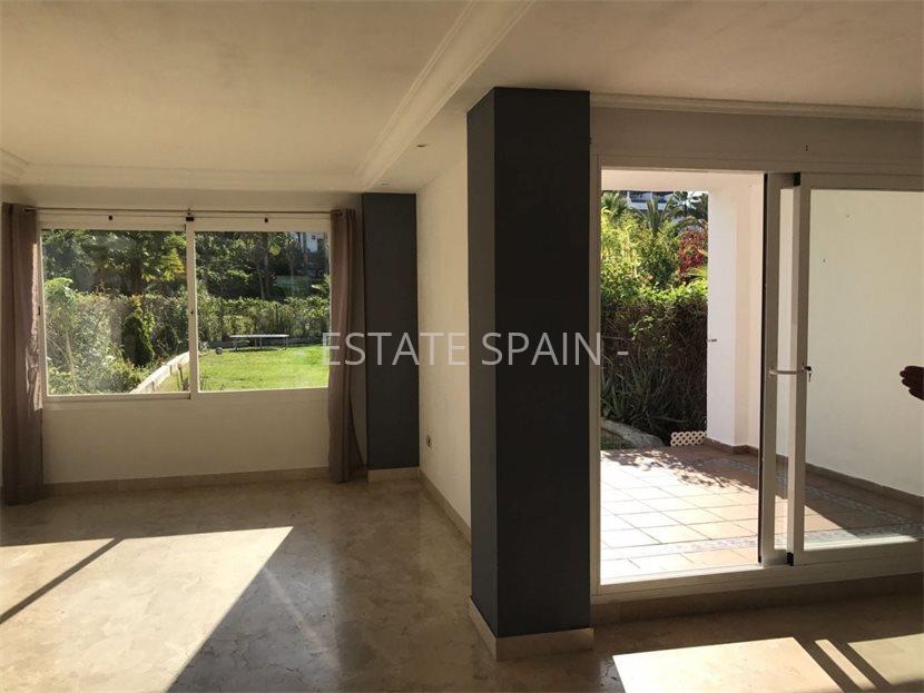 Дуплекс в Эстепоне 195 м2 №BL22217798D6  - Продажа - 1 large