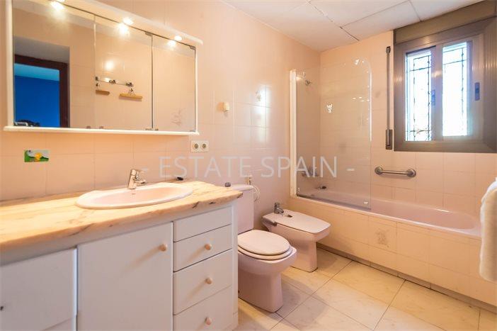 Особняк в Ллорет-де-Маре 375 м2 №VL236148D6E1  - Продажа - 19 preview