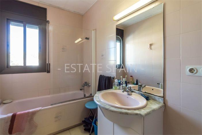 Особняк в Ллорет-де-Маре 375 м2 №VL236148D6E1  - Продажа - 22 preview