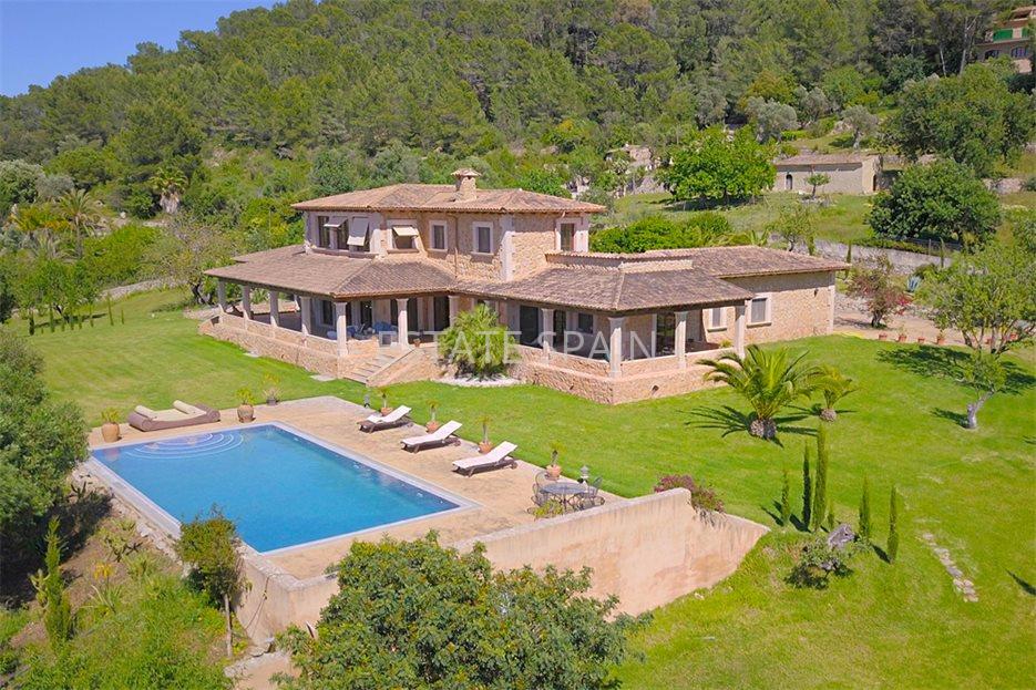 Сельский дом в Инка 1045 м2 №VL241039934F  - Продажа - 1 large