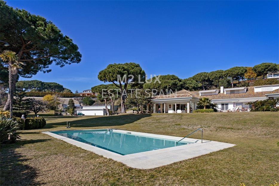 Усадьба в Аренис-де-Мар 1344 м2 №VL20110640DA  - Продажа - 1 large