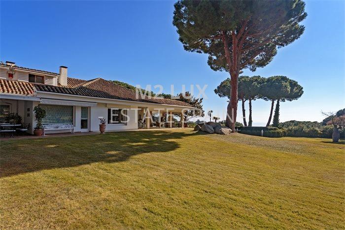 Усадьба в Аренис-де-Мар 1344 м2 №VL20110640DA  - Продажа - 101 preview