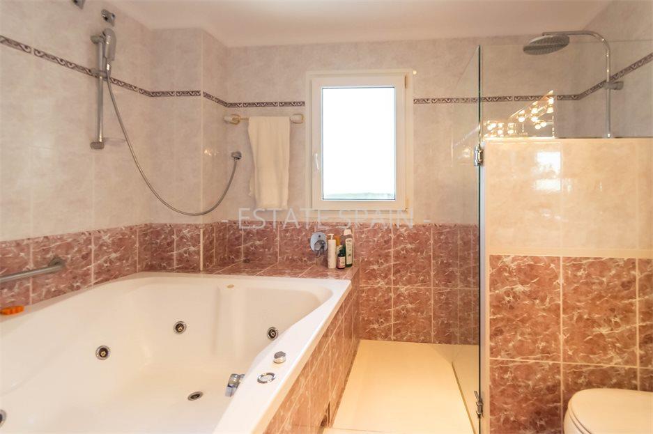 Особняк в Ллорет-де-Маре 458 м2 №VL2362019ACA  - Продажа - 42 large