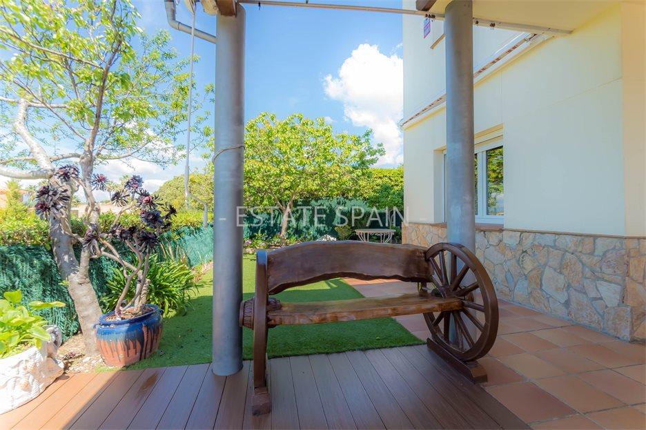 Особняк в Ллорет-де-Маре 458 м2 №VL2362019ACA  - Продажа - 16 large