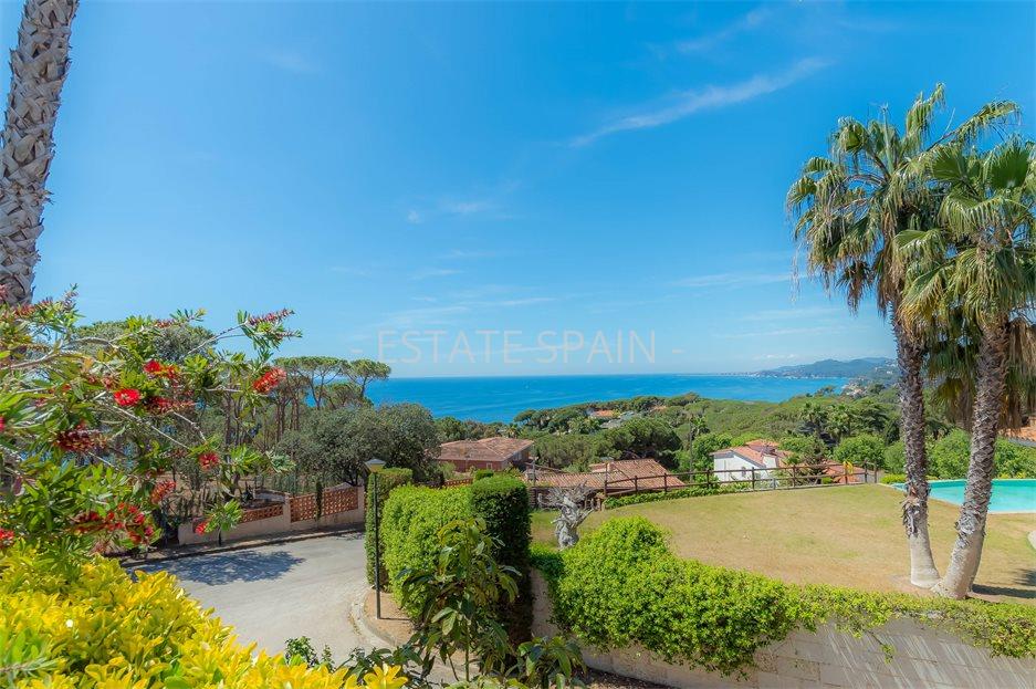 Особняк в Ллорет-де-Маре 458 м2 №VL2362019ACA  - Продажа - 44 large