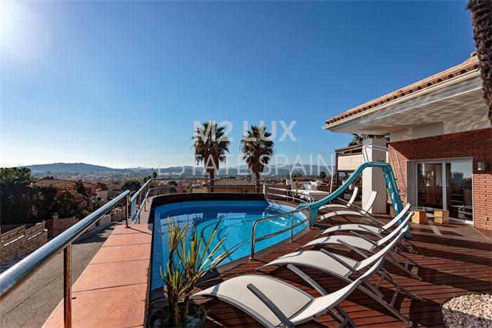 Вилла в Кастель-Пладжа-де-Аро 570 м2 №VL20112248E28  - Продажа - 13 preview