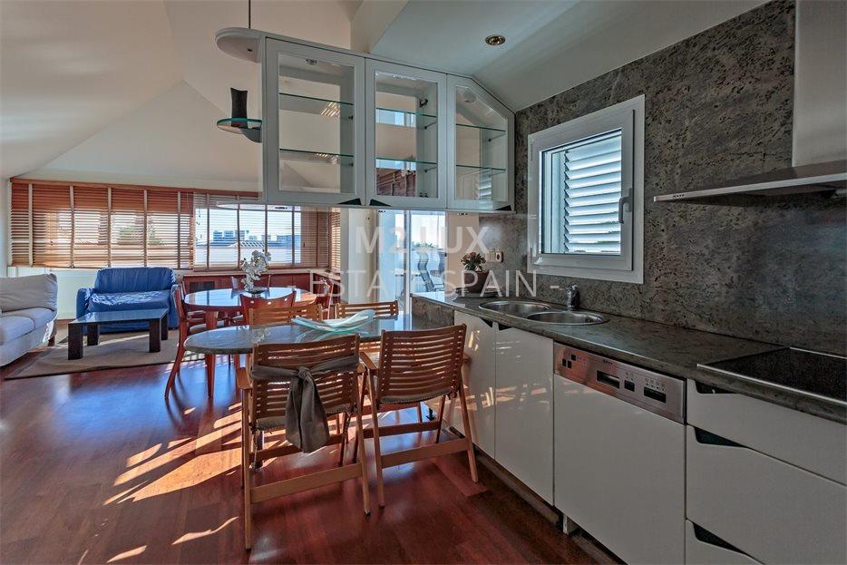 Вилла в Кастель-Пладжа-де-Аро 570 м2 №VL20112248E28  - Продажа - 47 large