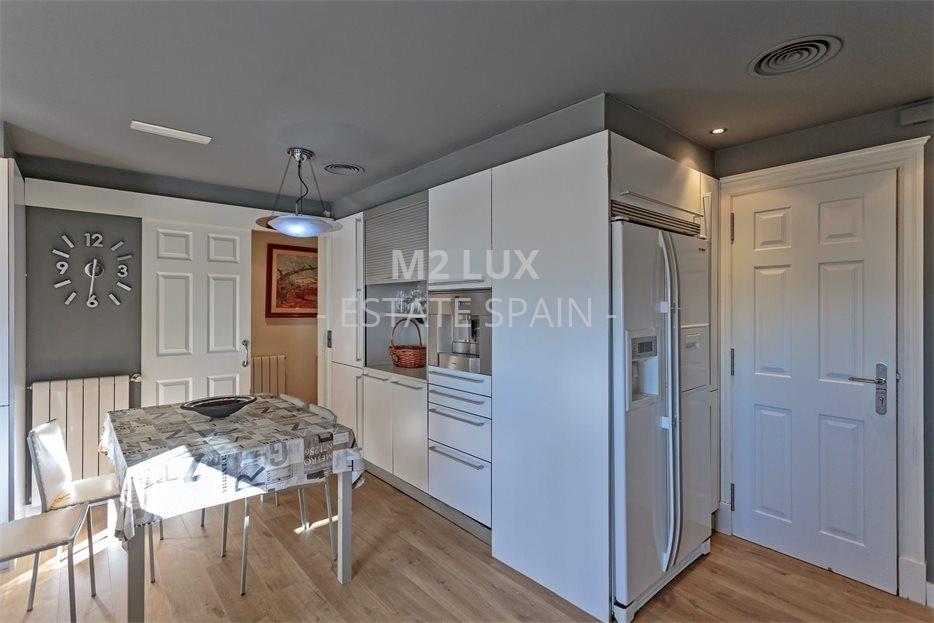 Вилла в Кастель-Пладжа-де-Аро 570 м2 №VL20112248E28  - Продажа - 17 large