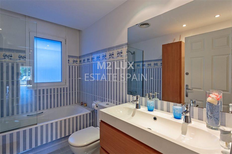 Вилла в Кастель-Пладжа-де-Аро 570 м2 №VL20112248E28  - Продажа - 27 large