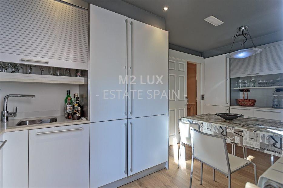 Вилла в Кастель-Пладжа-де-Аро 570 м2 №VL20112248E28  - Продажа - 18 large