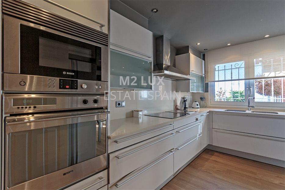 Вилла в Кастель-Пладжа-де-Аро 570 м2 №VL20112248E28  - Продажа - 16 large