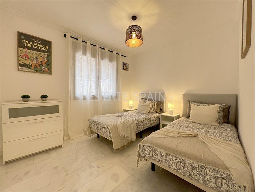 Вилла в Гольф-дель-Сур 237 м2 №VL25879D983  - Продажа - 23 large