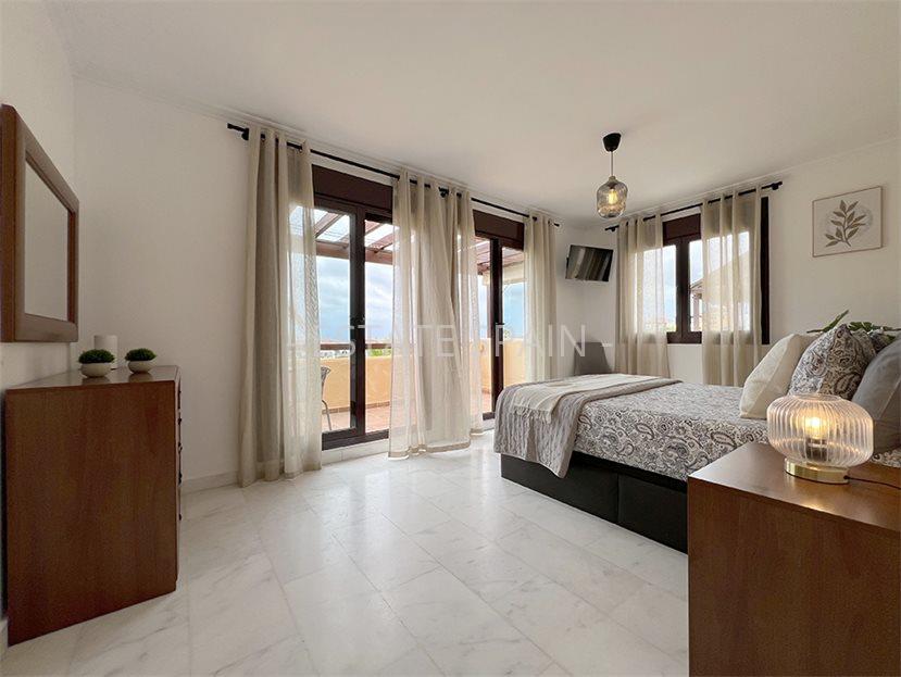 Вилла в Гольф-дель-Сур 237 м2 №VL25879D983  - Продажа - 25 large