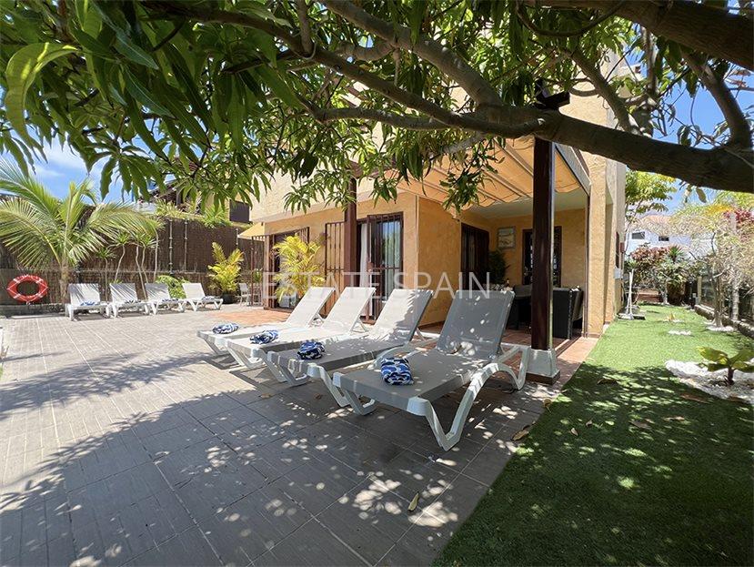 Вилла в Гольф-дель-Сур 237 м2 №VL25879D983  - Продажа - 4 large