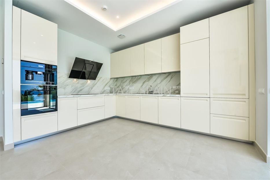 Вилла в Кальпе 332 м2 №VL191114F67CE  - Продажа - 20 large