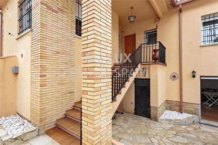 Вилла в Санта-Кристина-де-Аро 237 м2 №VL24102878165  - Продажа - 37 preview