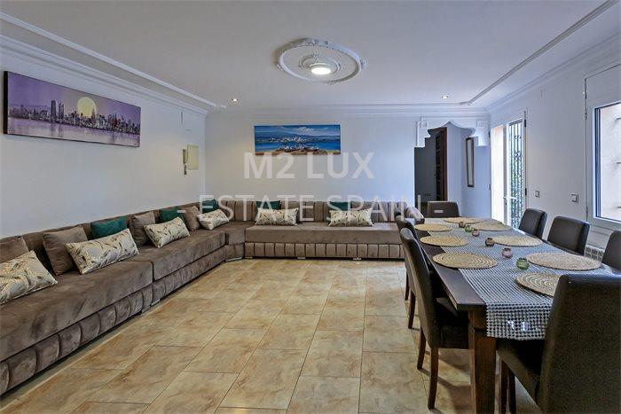 Вилла в Санта-Кристина-де-Аро 237 м2 №VL24102878165  - Продажа - 25 preview